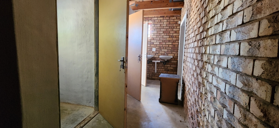 20 Bedroom Property for Sale in Bult North North West